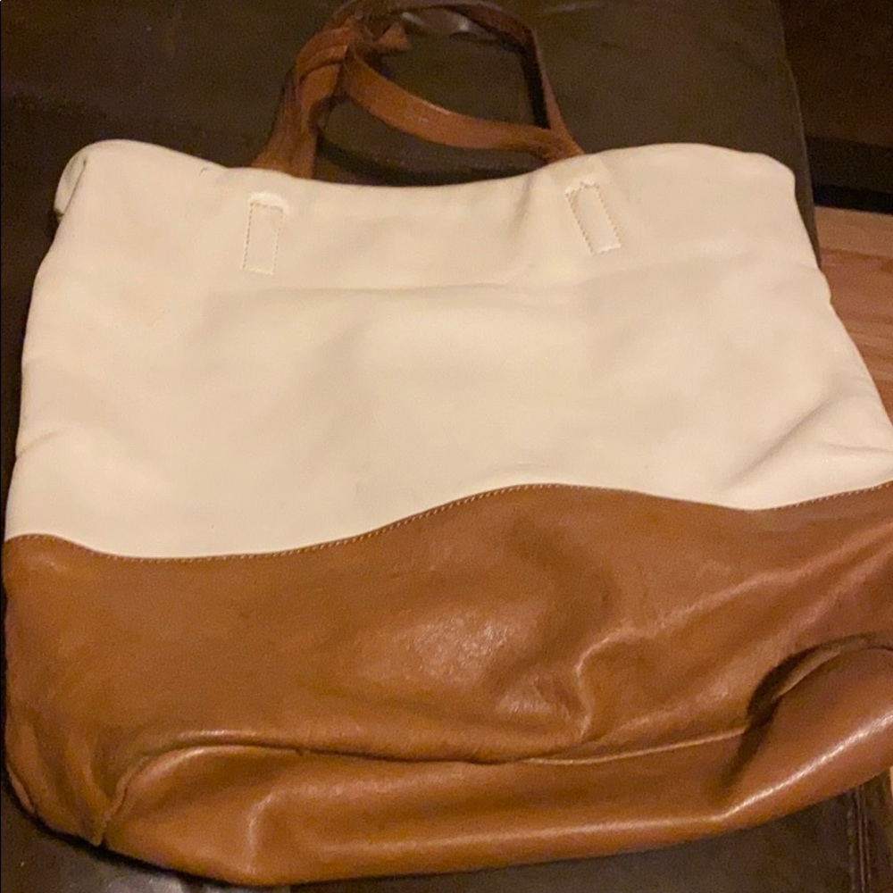 Leather tote